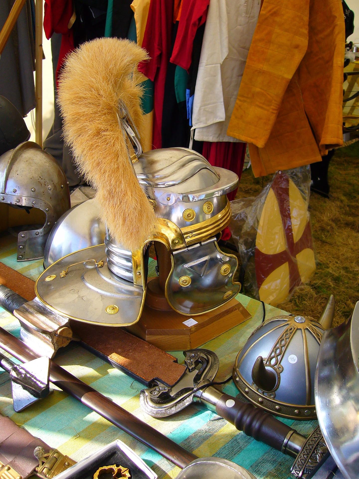 Medieval Century Red Crest Roman Centurion Gallic Smiths Helmet for Gladiators Warriors for LARPERS